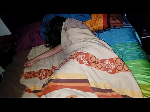 ❤️ Kasupoeg sõimab oma noort kasuema, kui ta magab. Sluts at et.pornohammer.ru